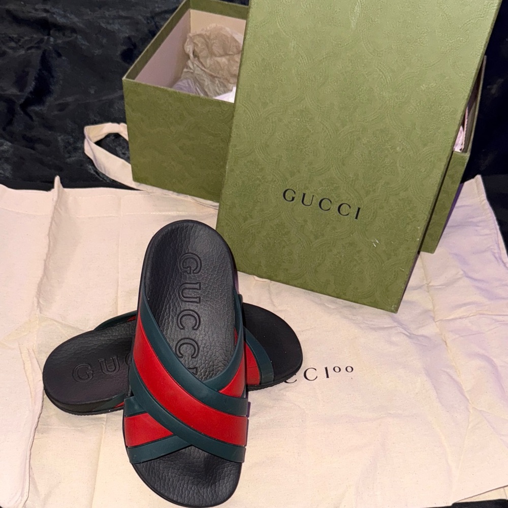 “Black” Women’s Gucci Web Sandals